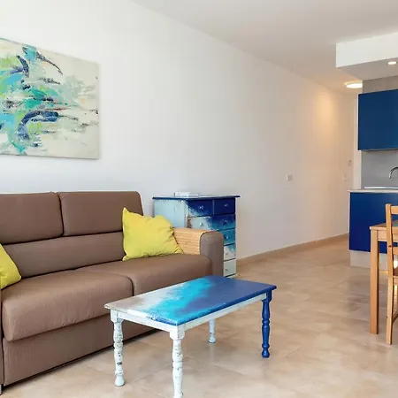 La Joya Del Molino. Vistas A La Piscina, 1hab, A/c * Costa Teguise